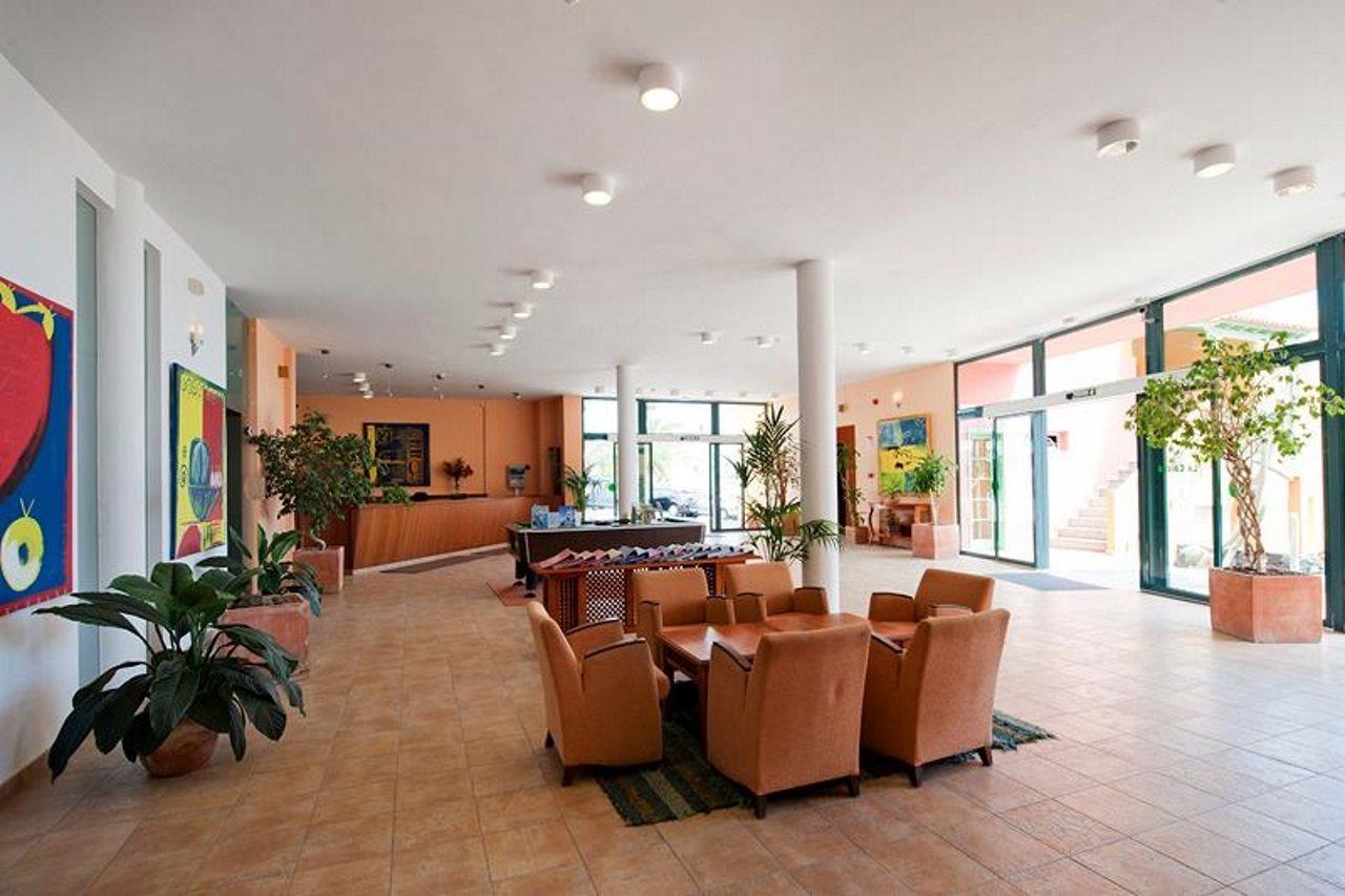 La Caleta Apartament *