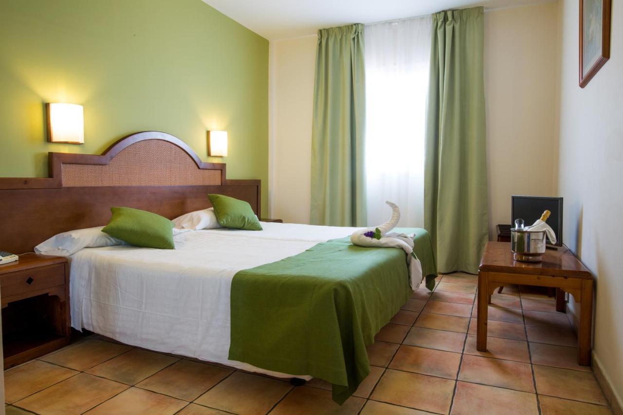 Apartment La Caleta *